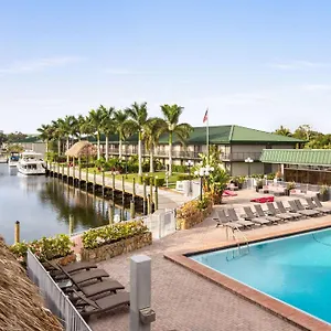 2* Hotel Ramada By Wyndham Waterfront